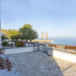Moutsouna Beach * Moutsoúna