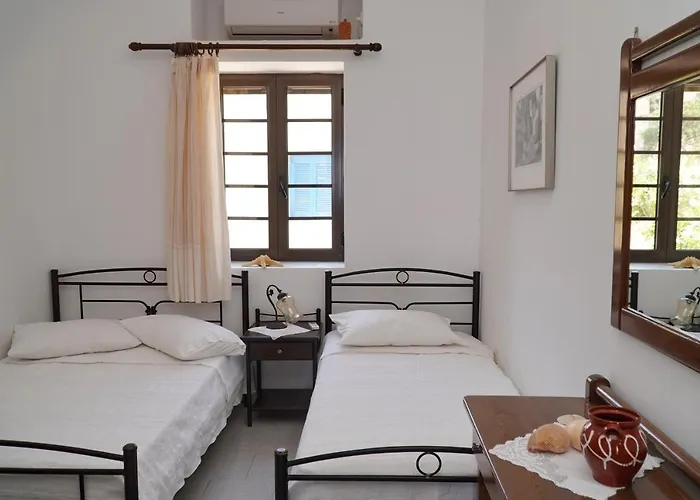 Moutsouna Beach Feriehus