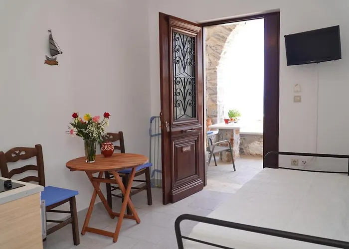 Feriehus Moutsouna Beach *