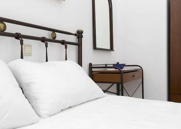 Moutsouna Beach Feriehus *