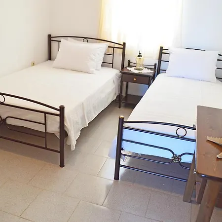 Feriehus Moutsouna Beach *