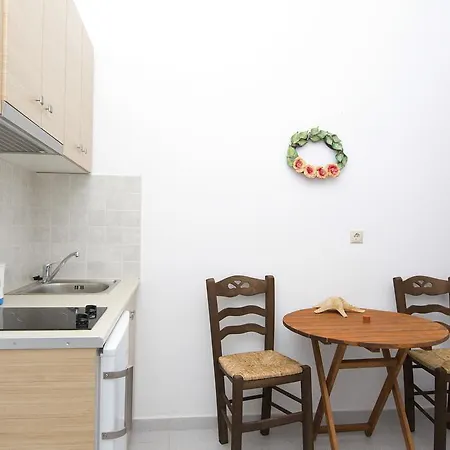 Moutsouna Beach * Moutsoúna