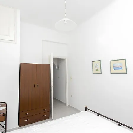 Feriehus Moutsouna Beach *