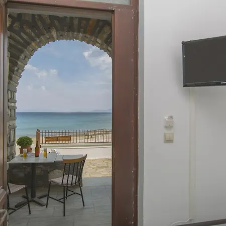 Feriehus Moutsouna Beach *