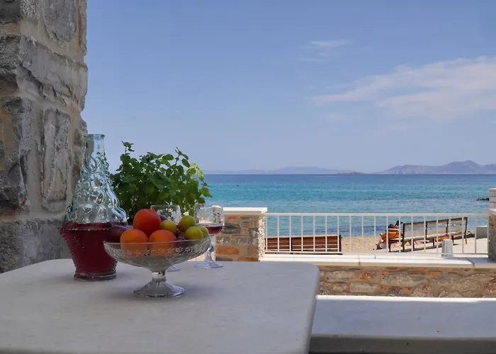 Moutsouna Beach Nyaraló *