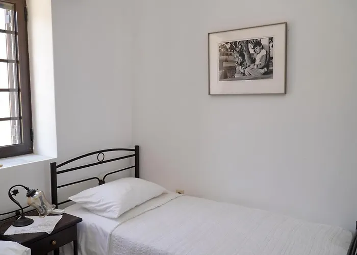 Nyaraló Moutsouna Beach Mucúna