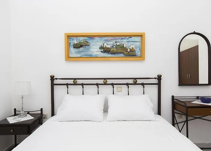 Moutsouna Beach Mucúna