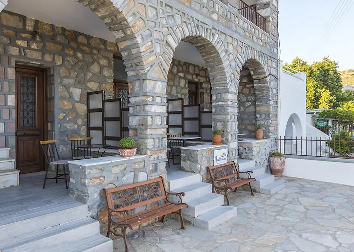 度假居 Moutsouna Beach *